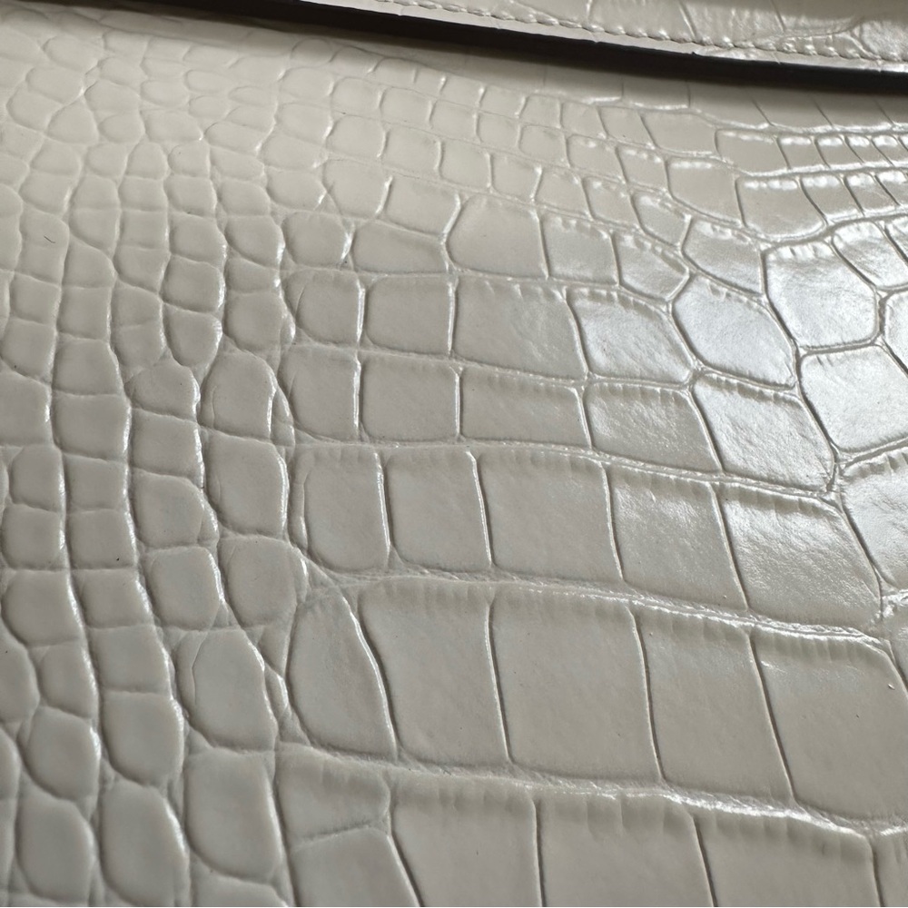 Fashion Leather Bag Sliver Lock with Crocodile pattern - Picture 12 of 14